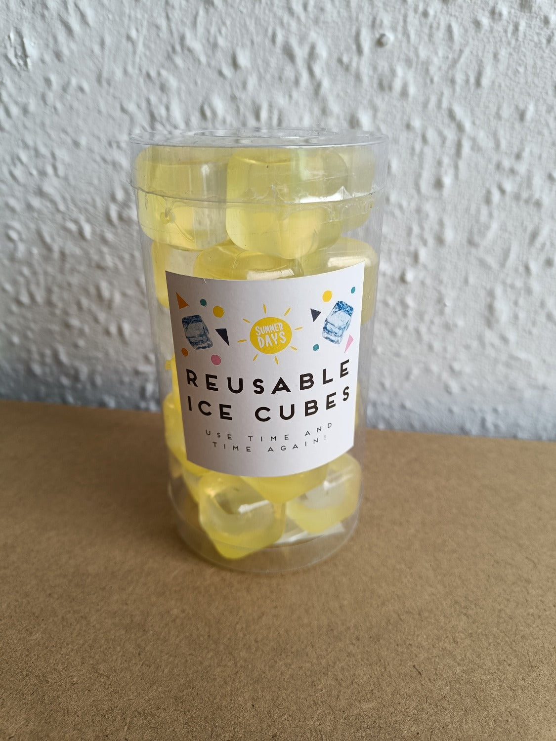 Clearance 4x 20 Reusable Ice Cubes