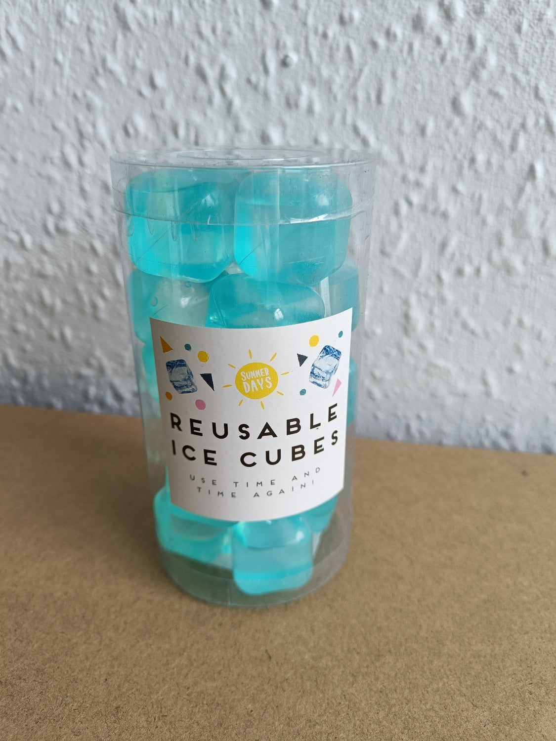 Clearance 4x 20 Reusable Ice Cubes