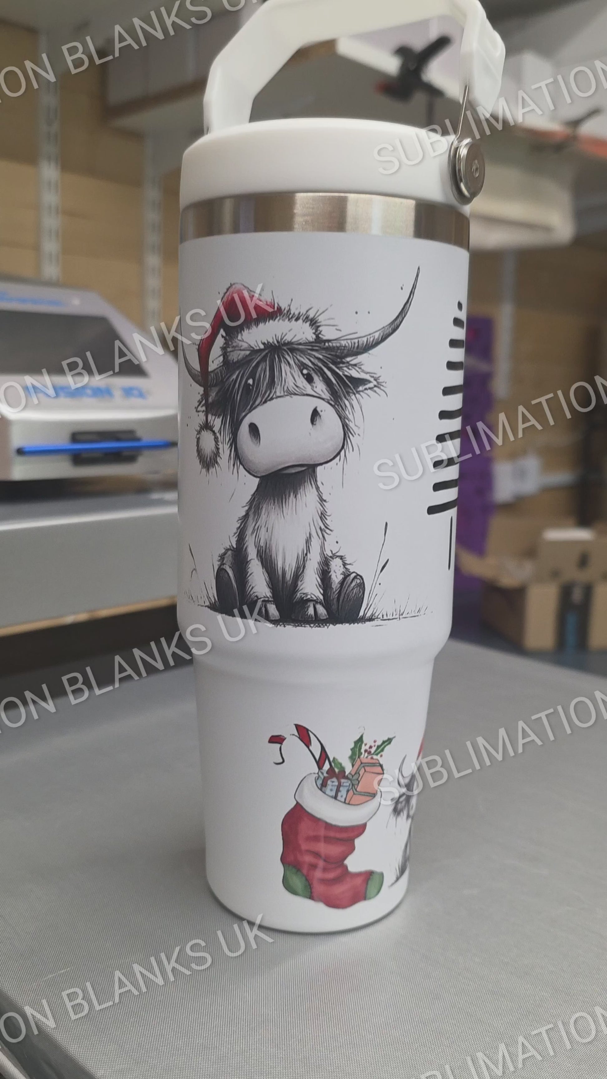 30oz sublimation tumbler with flip straw and swing handle